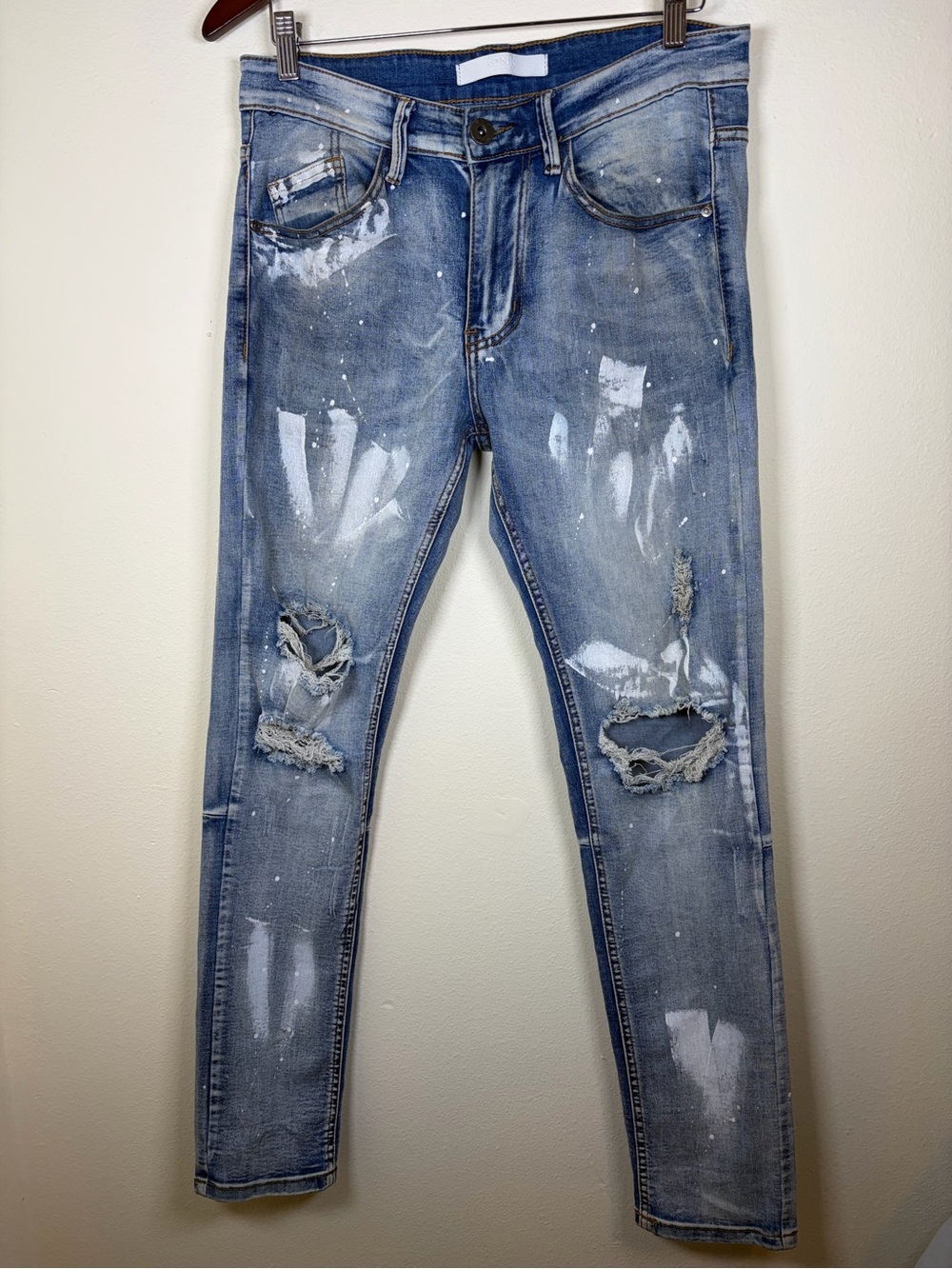KDNK Milano Men’s Size 30 Distressed Skinny Jeans Paint Splatter Ripped Light